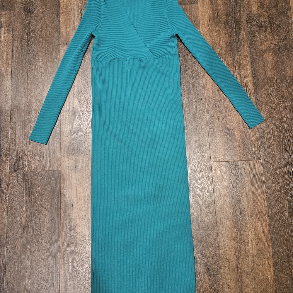 Zara Green Long Sleeve Dress